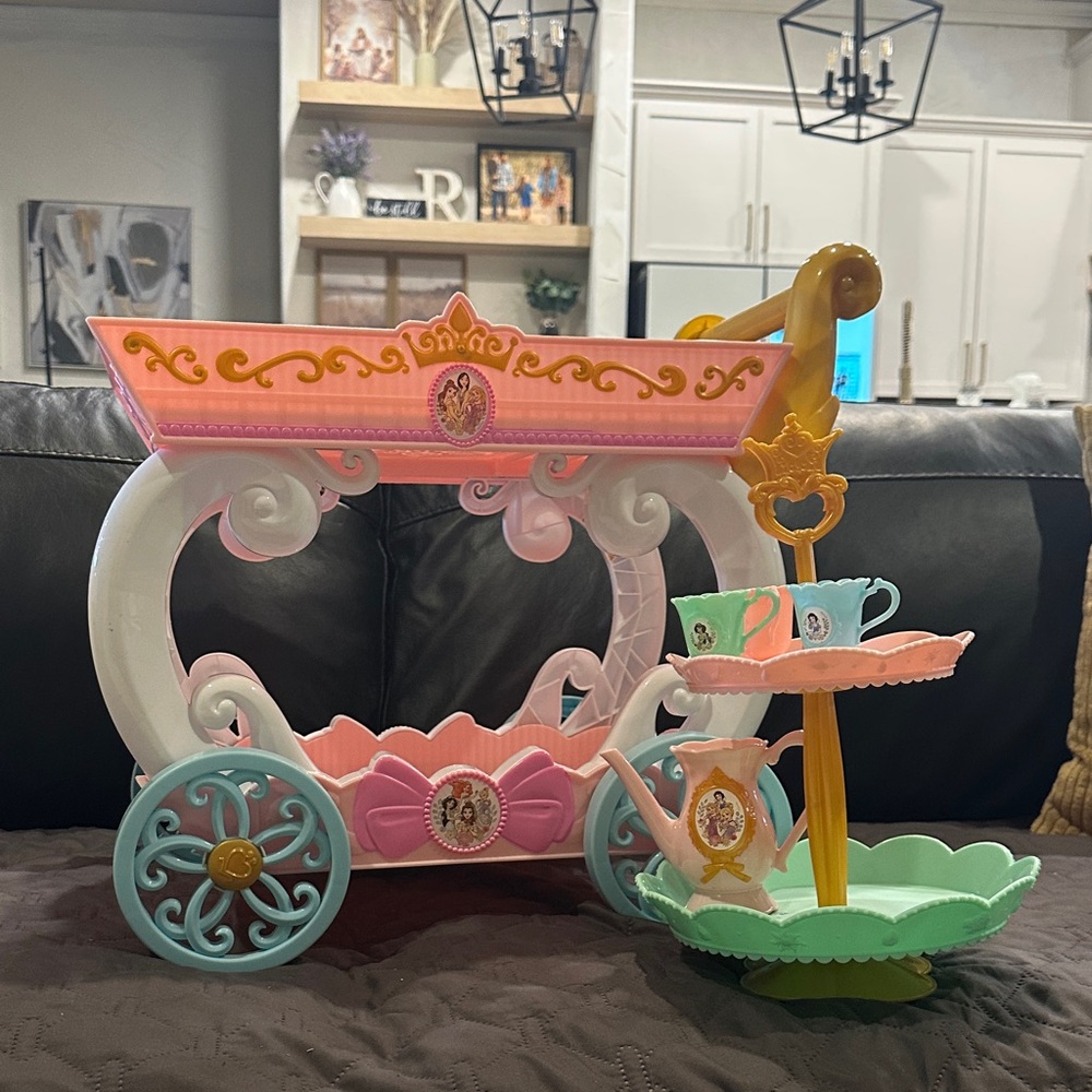 Tea cart